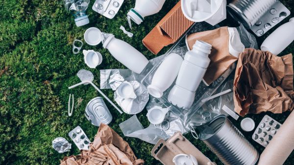 phase out single-use packaging