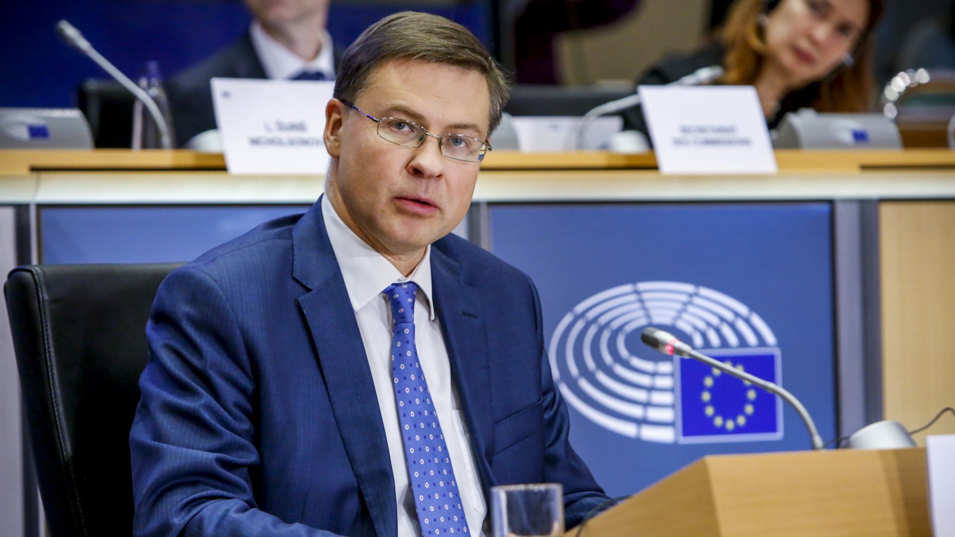 Valdis Dombrovskis speaking at the European Parliament