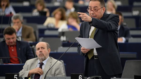 Pittella: Rome summit must lead to a new direction for Europe and not just a different speed Gianni Pittella speaking in plenary