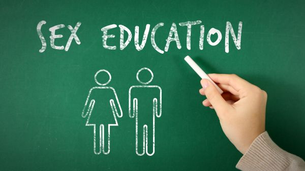 sex education on blackboard - ban in Poland