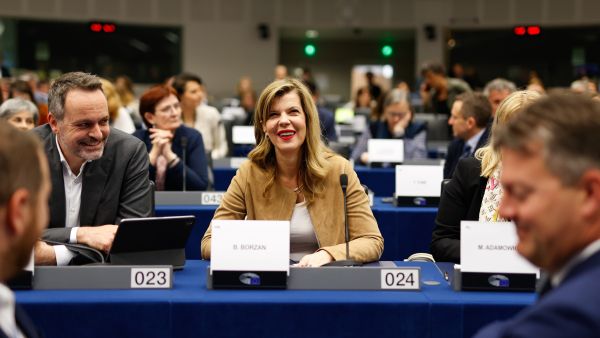 Image of Biljana Borzan in Parliament