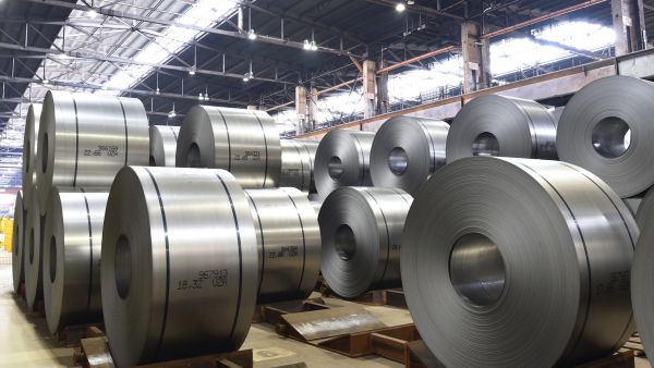 industrial plant for the production of sheet metal 
