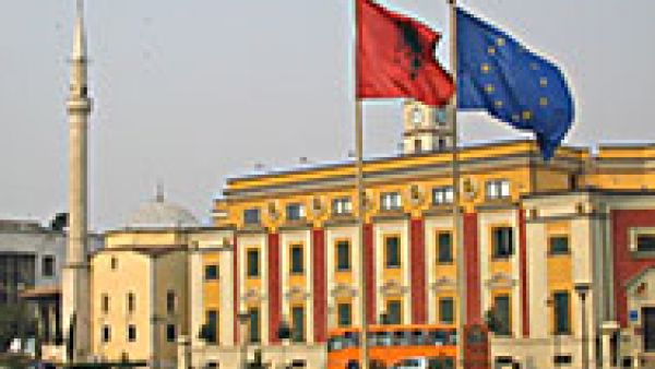 S&Ds support Albania's EU accession process and urge continuing reforms S&Ds support Albania's EU accession process and urge continuing reforms