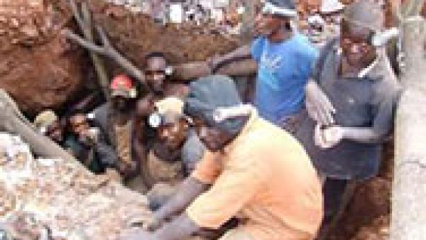 Le Groupe S&amp;D condamne  fermement le massacre des creuseurs artisanaux en Afrique