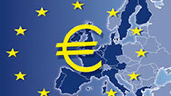 The eurozone needs a more expansionary fiscal policy for more investment and a real recovery say S&Ds, president of the Commission Jean-Claude Juncker and the president of the Eurogroup, Jeroen Dijsselbloem, Roberto Gualtieri, European Central Bank, Econo The eurozone needs a more expansionary fiscal policy for more investment and a real recovery say S&Ds, president of the Commission Jean-Claude Juncker and the president of the Eurogroup, Jeroen Dijsselbloem, Roberto Gualtieri, European Central Bank, Econo