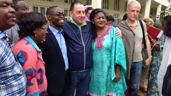 La délégation du Groupe des Socialistes et des Démocrates, en visite en République Démocratique de Congo (RDC) du 7 au 11 avril, a rencontré des enseignants et responsables de l'école du quartier Cimpunda La délégation du Groupe des Socialistes et des Démocrates, en visite en République Démocratique de Congo (RDC) du 7 au 11 avril, a rencontré des enseignants et responsables de l'école du quartier Cimpunda