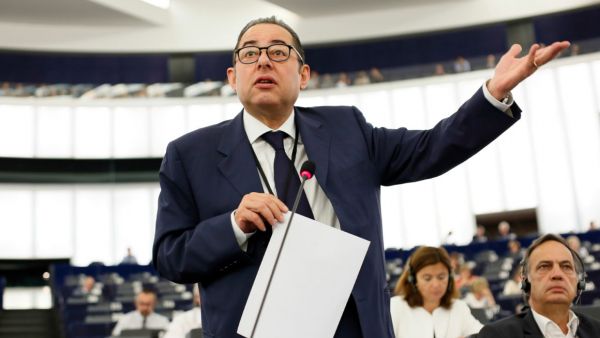 Gianni Pittella calling on all MEPs to assume their political responsibility and go vote