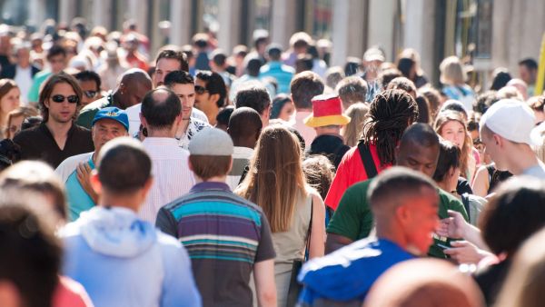 large group of european workers on the pavement